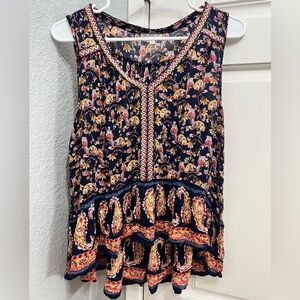 Gorgeous hi lo boho style blouse